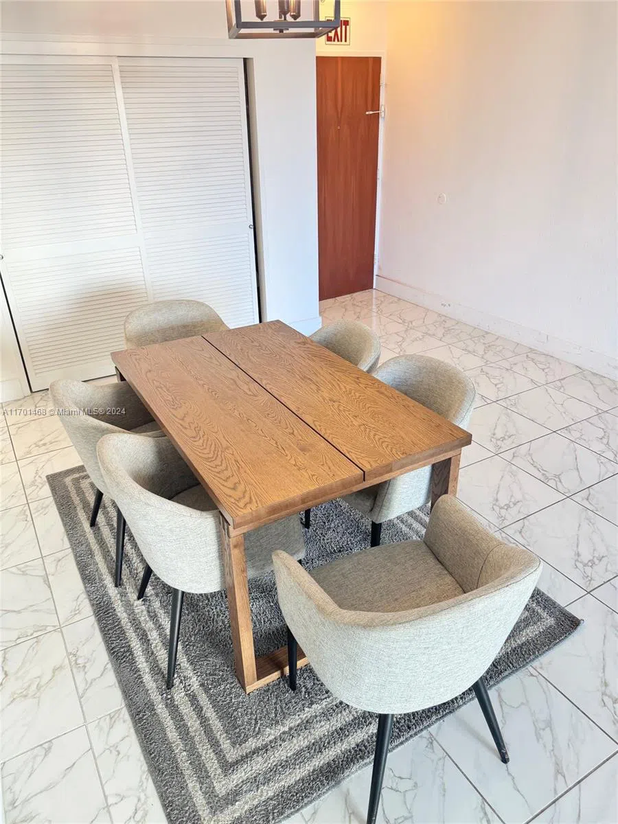 3901 S Ocean Dr #3Y Hollywood, FL 33019