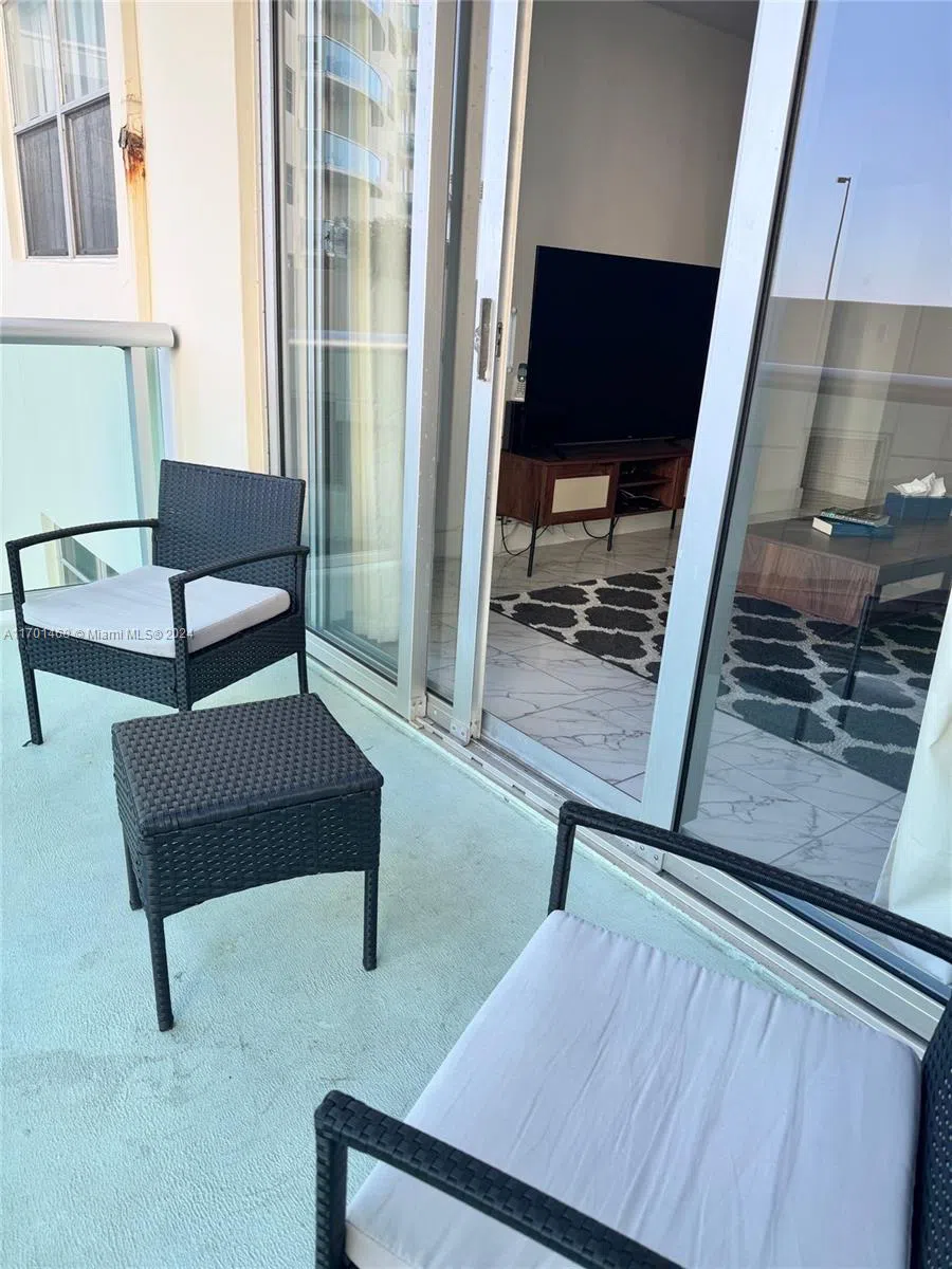 3901 S Ocean Dr #3Y Hollywood, FL 33019