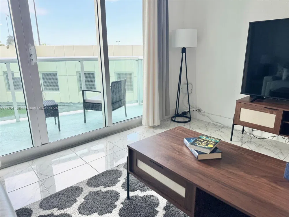 3901 S Ocean Dr #3Y Hollywood, FL 33019