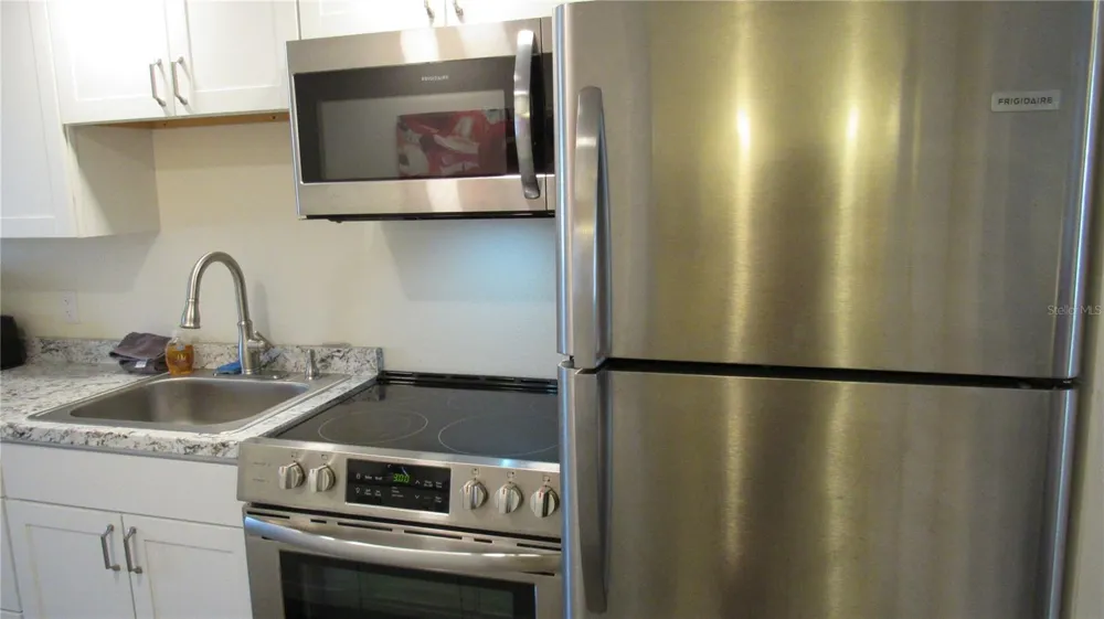 20853 HAULOVER COVE #A8 Lutz, FL 33558