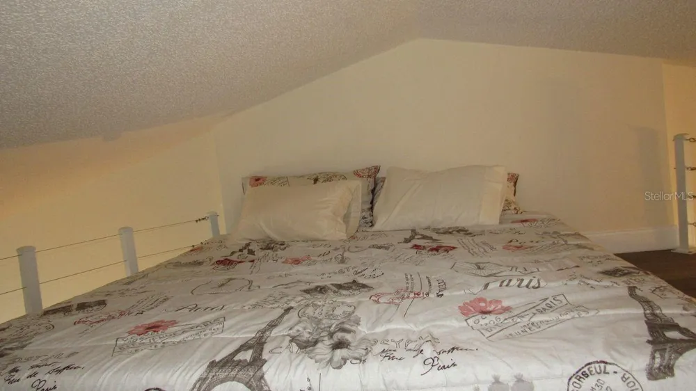 20853 HAULOVER COVE #A8 Lutz, FL 33558