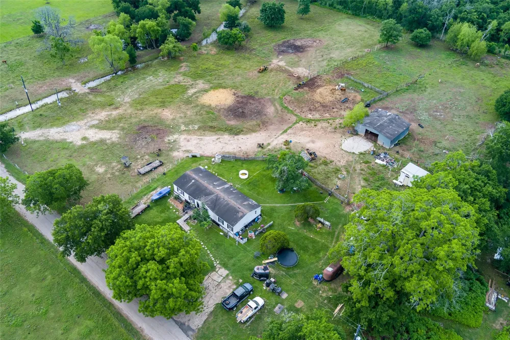 33703 Reynolds Road Fulshear, TX 77441