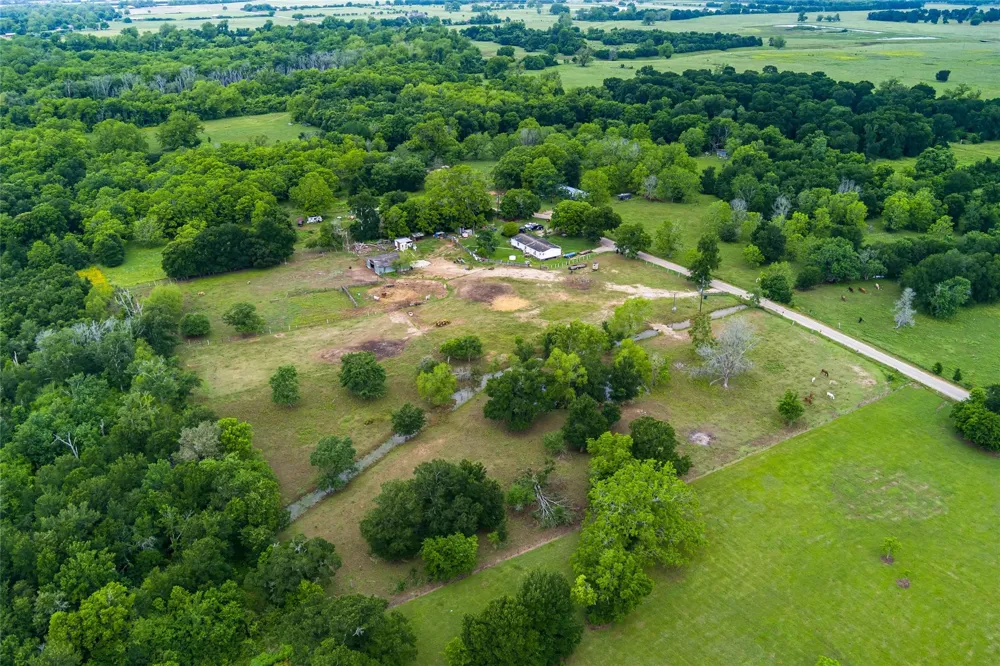 33703 Reynolds Road Fulshear, TX 77441