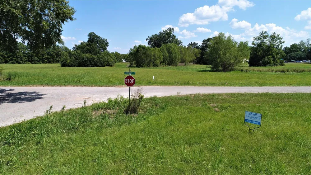 Kentucky Street Crockett, TX 75835