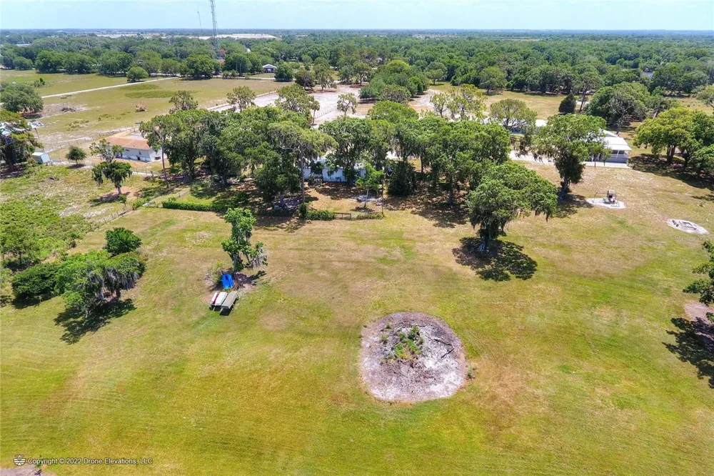 5514 HILLSBOROUGH STREET Wimauma, FL 33598