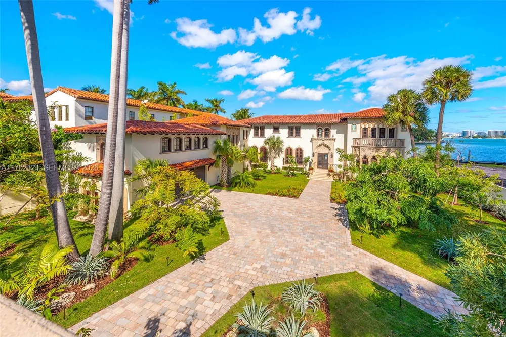 49 Palm Ave Miami Beach, FL 33139