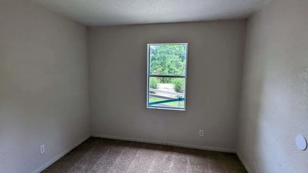 215 Blackshear Street Tomball, TX 77375