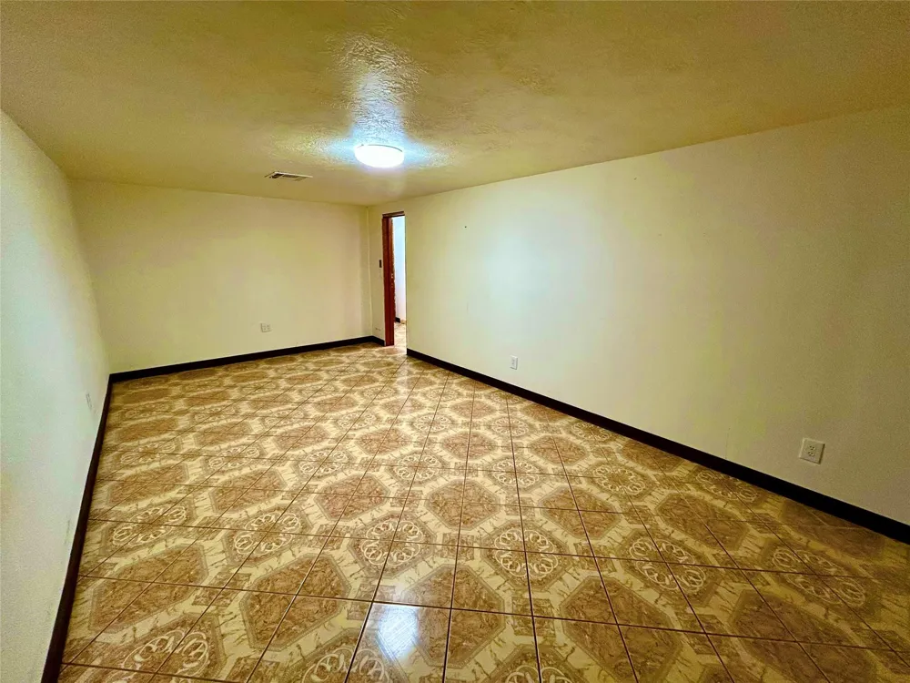 8766 Beauxart Garden Road Beaumont, TX 77705