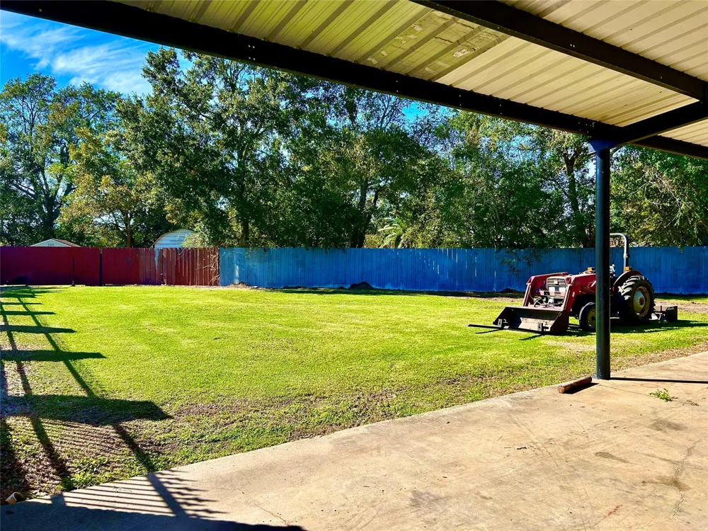 8766 Beauxart Garden Road Beaumont, TX 77705