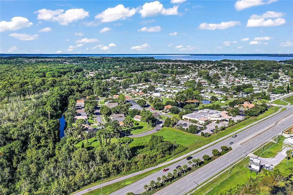 2000 VINDALE RD  & US HWY 441 Tavares, FL 32778