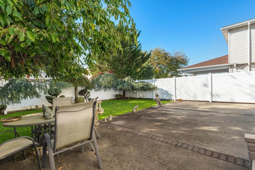 161-24 84th Street Howard Beach, NY 11414