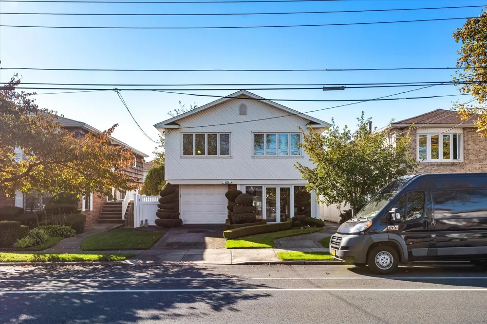 161-24 84th Street Howard Beach, NY 11414