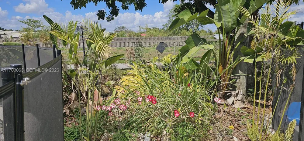 15700 SW 202nd Ave Miami, FL 33187