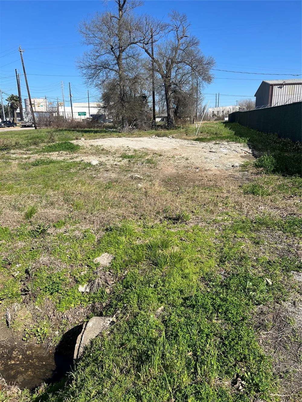 626 1st Street La Porte, TX 77571