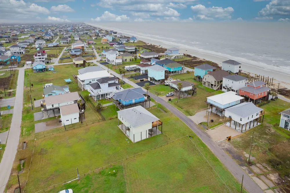 1 Ave H Crystal Beach, TX 77650
