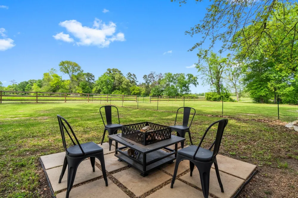 758 Jones Road New Waverly, TX 77358