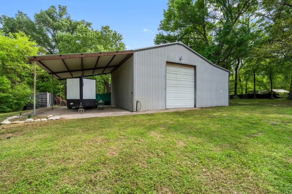 758 Jones Road New Waverly, TX 77358