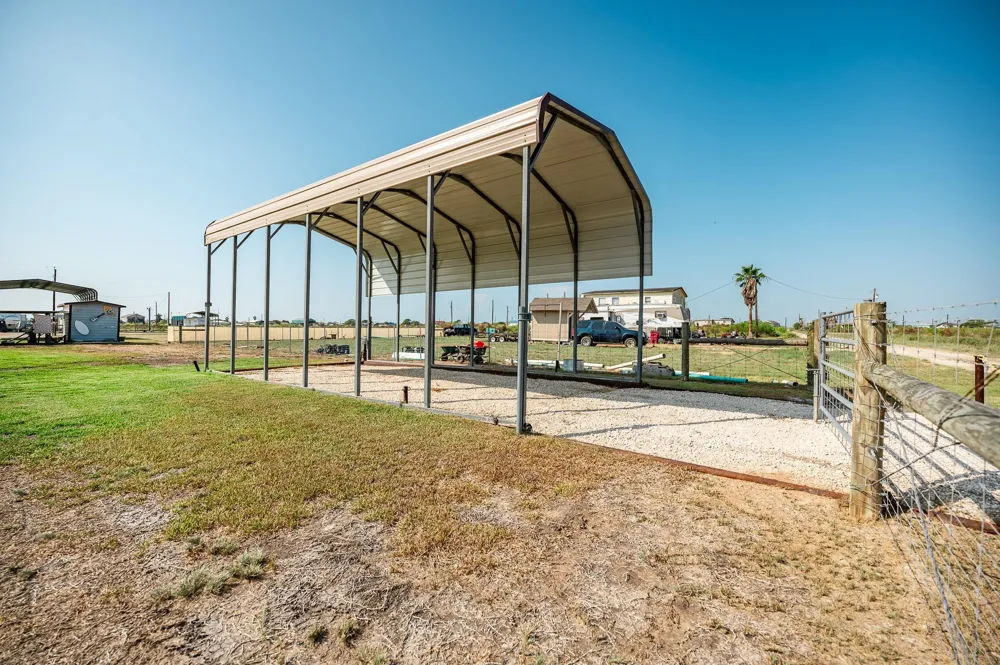 172 Curlew Street Sargent, TX 77414