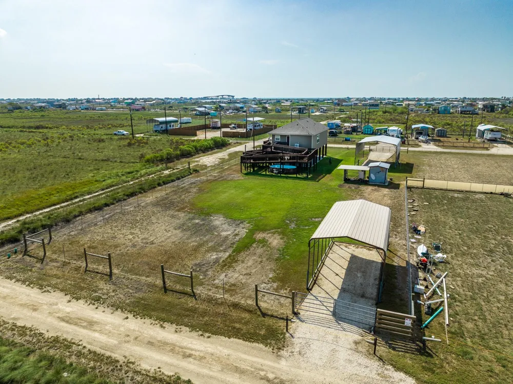 172 Curlew Street Sargent, TX 77414