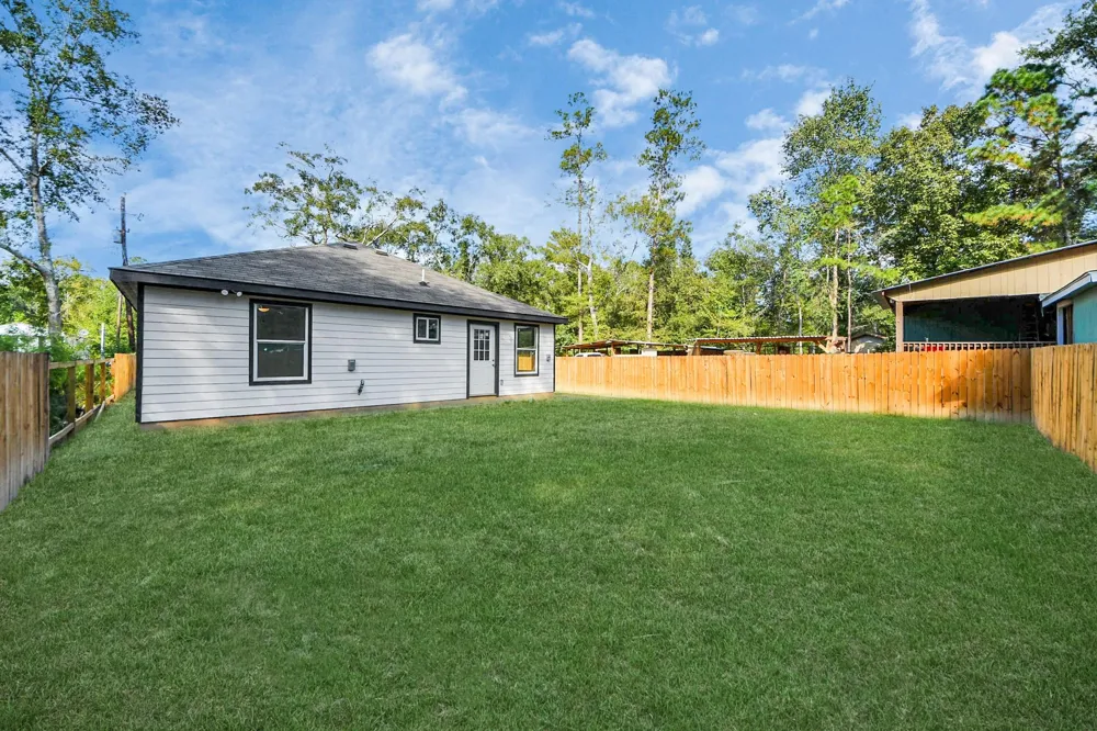 27090 Diamond C Road Splendora, TX 77372