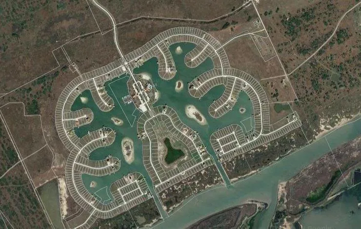 117 Tuscany Way Port O Connor, TX 77982