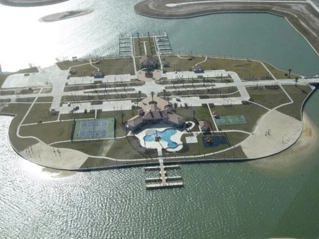 117 Tuscany Way Port O Connor, TX 77982