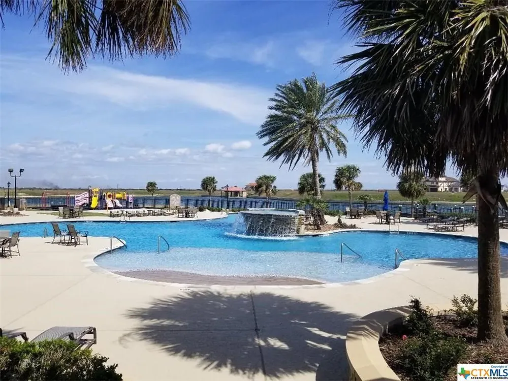 117 Tuscany Way Port O Connor, TX 77982