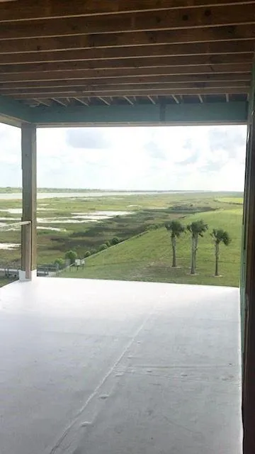 117 Tuscany Way Port O Connor, TX 77982