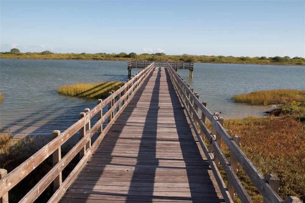 117 Tuscany Way Port O Connor, TX 77982