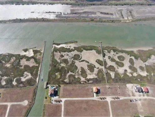 117 Tuscany Way Port O Connor, TX 77982