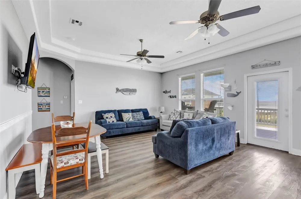 761 Bolivar Dunes Boulevard Gilchrist, TX 77617