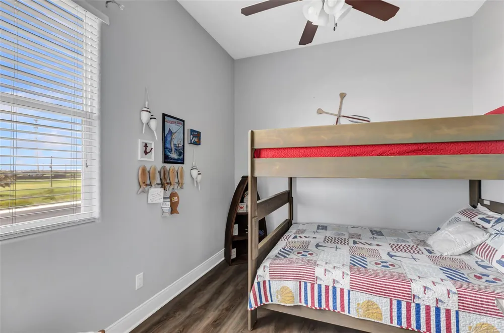 761 Bolivar Dunes Boulevard Gilchrist, TX 77617