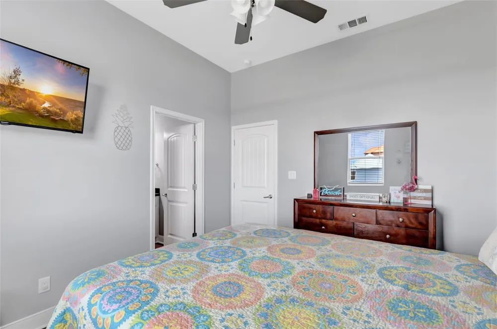 761 Bolivar Dunes Boulevard Gilchrist, TX 77617