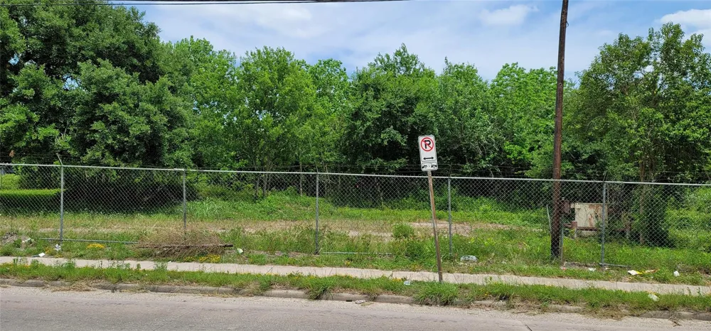 Yale Street Houston, TX 77091