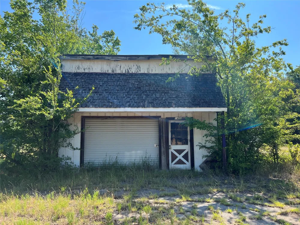 1400 N Hwy 75 Fairfield, TX 75840