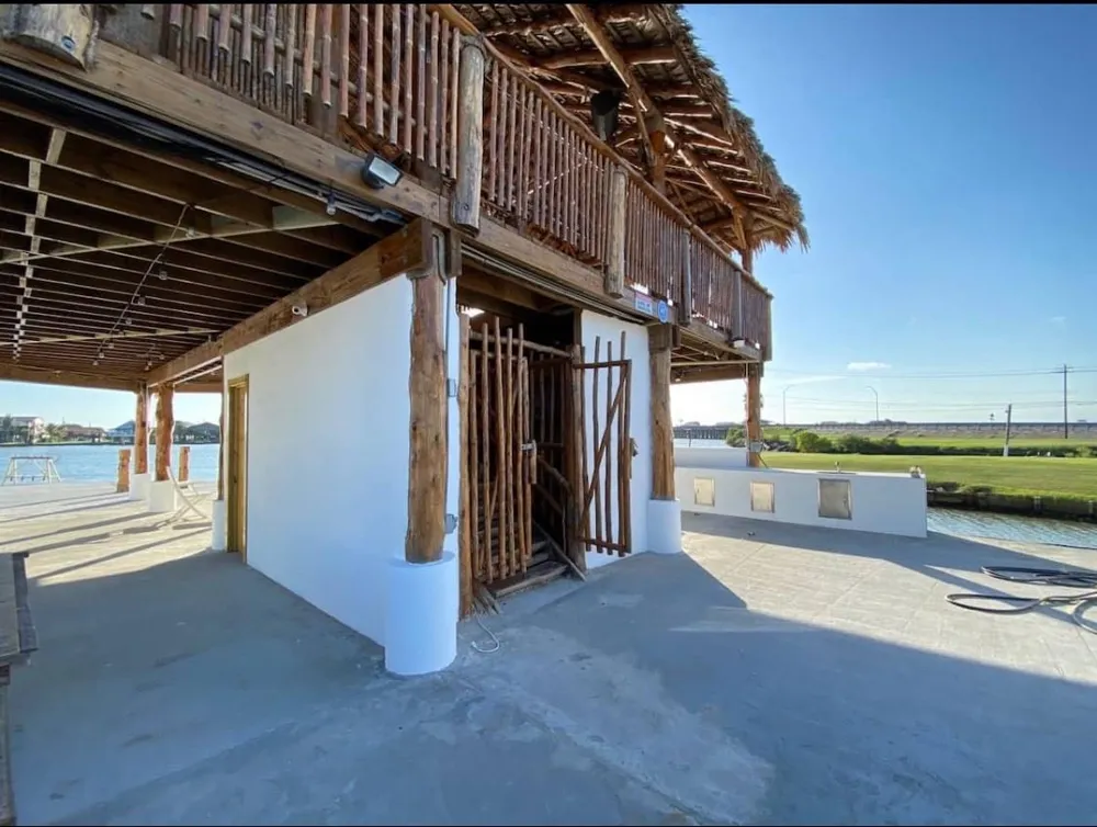 3391 Hwy 6 Drive Hitchcock, TX 77563