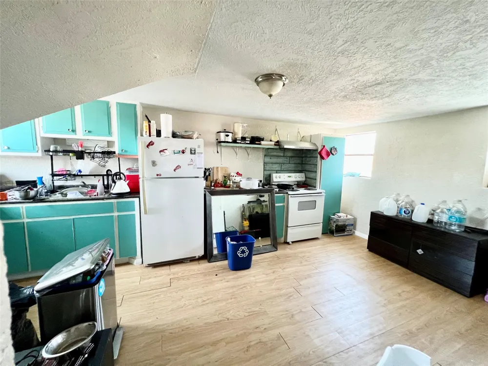 3102 Avenue R Galveston, TX 77550