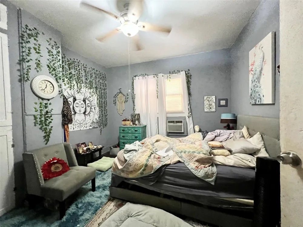 3102 Avenue R Galveston, TX 77550
