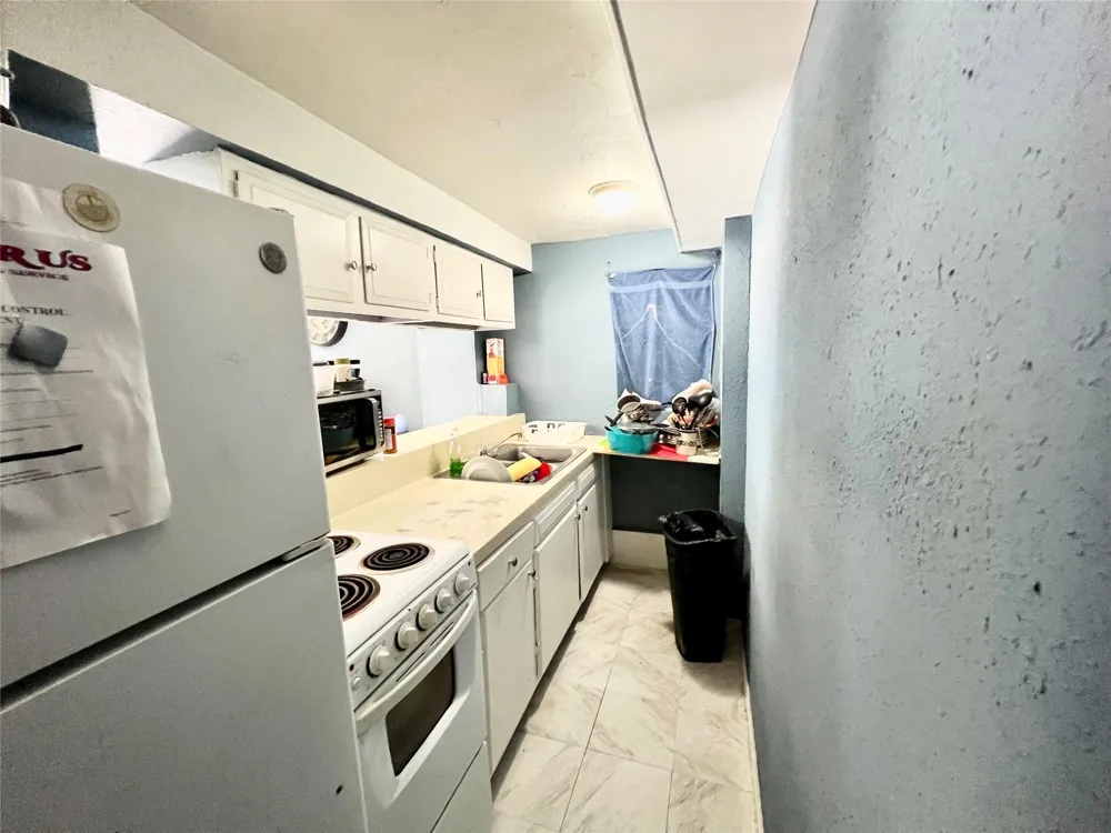 3102 Avenue R Galveston, TX 77550