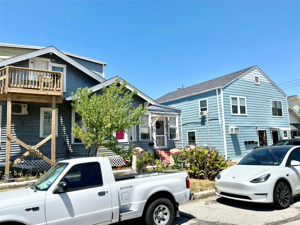 3102 Avenue R Galveston, TX 77550