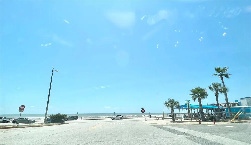 3102 Avenue R Galveston, TX 77550