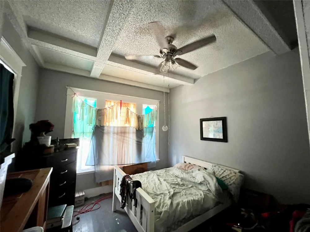 3102 Avenue R Galveston, TX 77550