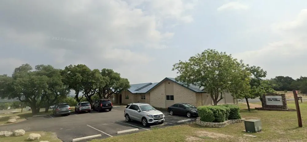 21807 O Neill Avenue Lago Vista, TX 78645