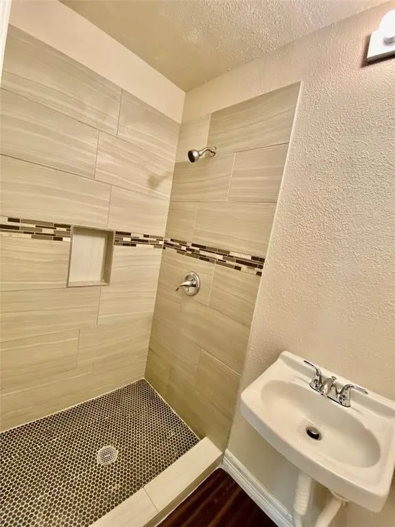 6716 Sjolander Road Baytown, TX 77521