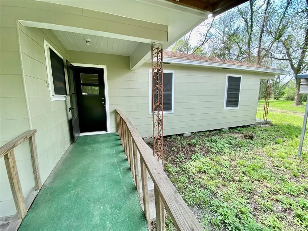6716 Sjolander Road Baytown, TX 77521
