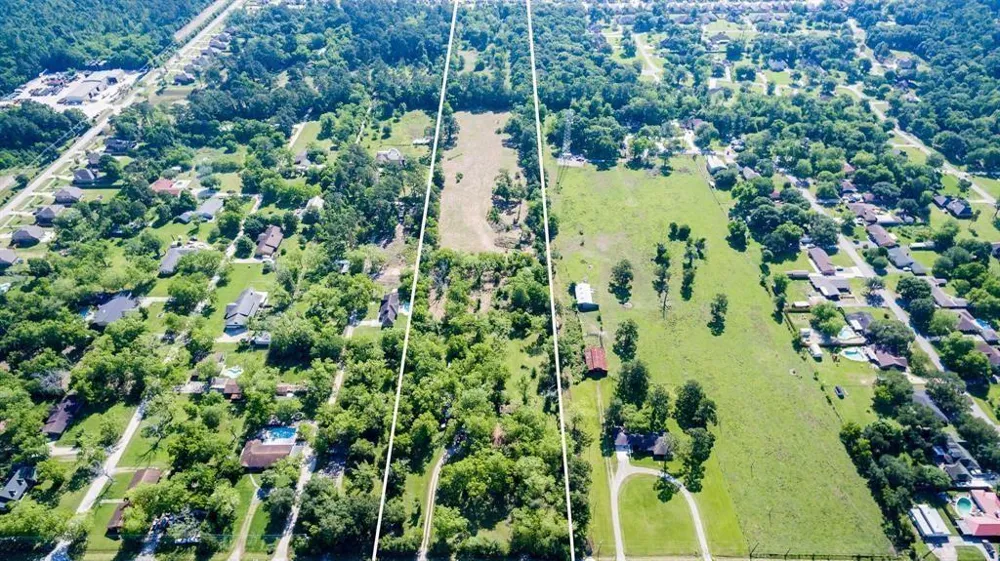 6716 Sjolander Road Baytown, TX 77521