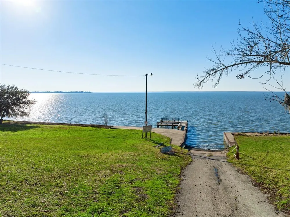 36373839 Rob Livingston, TX 77351