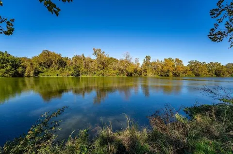 3 Fayette Shores Cove
