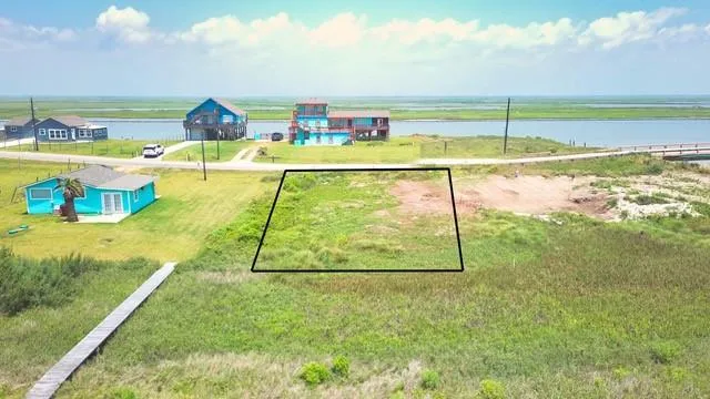 2160 Cr 230 Sargent, TX 77414