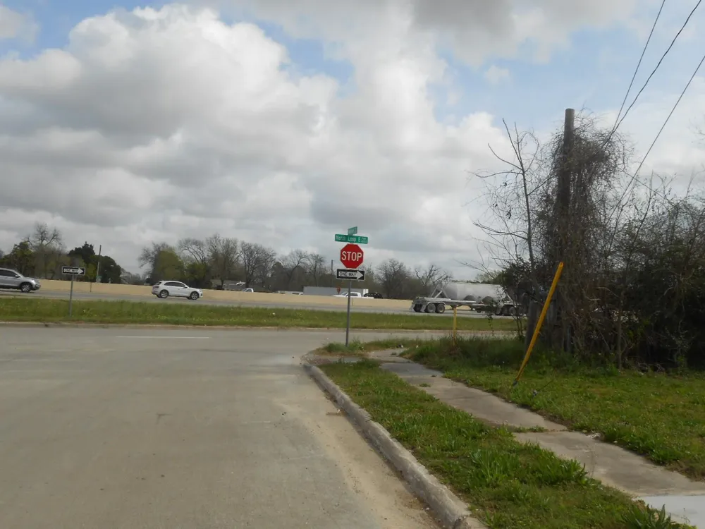 5210 Wayne Street Houston, TX 77026